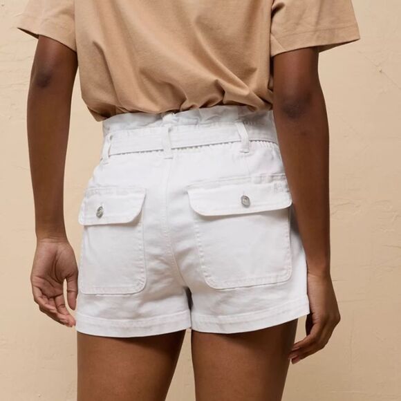 AE 14-16 White Stretch Relaxed Fit Paper Bag Denim Belted High Rise Mom Shorts - Picture 2 of 15